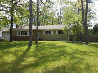 31 Williamsburg Dr, Toms River, NJ