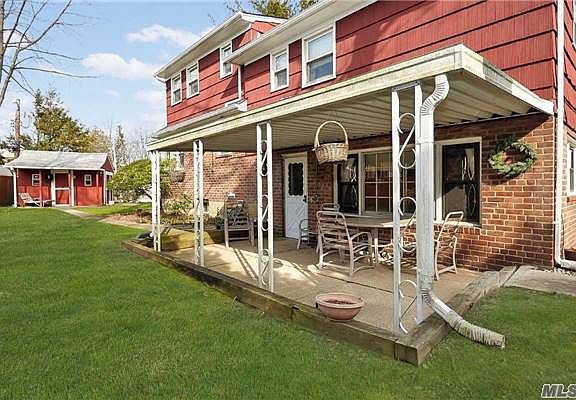 2nd image of 5 Ovington Cir