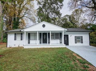 1072 Vincent Dr, Forest Park, GA 30297