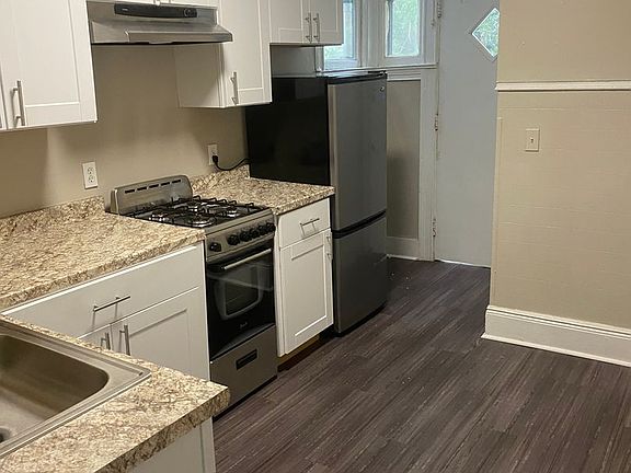 4th image of 472-480 Park Ave #478