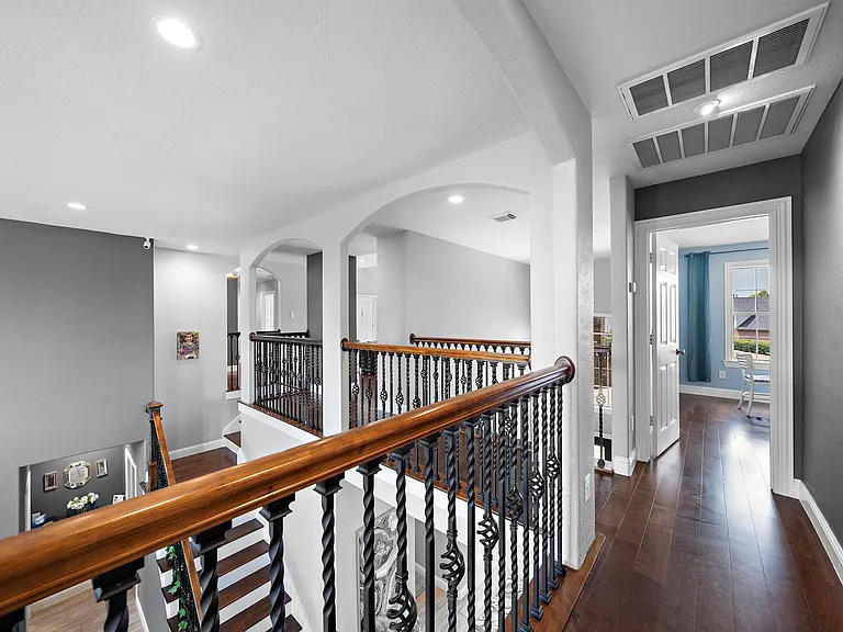 815 Arlington Ln — Photo 27