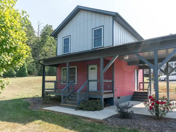 8 Cricket Crossing Ct, Asheville, NC 28804