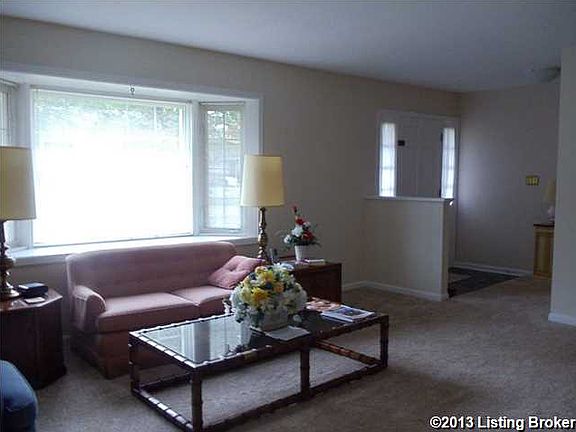 4th image of 3809 Gaywood Dr