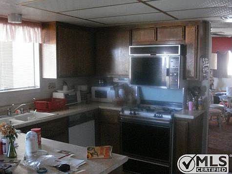 4th image of 9292 Ponderosa Ave