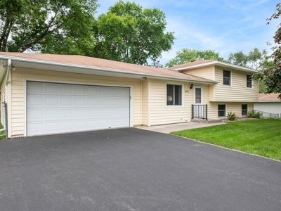 6475 164th St W, Rosemount, MN, 55068