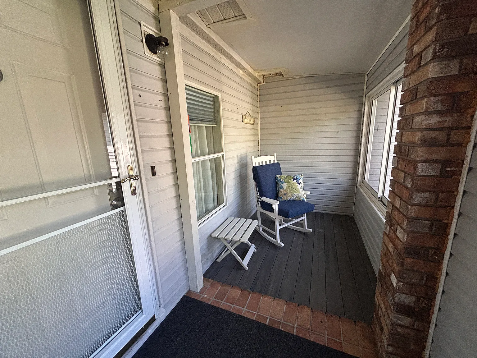 2 bed, 1056 sqft, $3,500 — Photo 3
