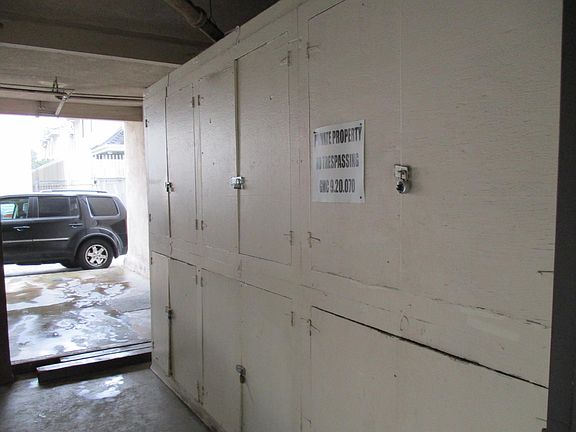 5th image of 224 N Belmont St #6
