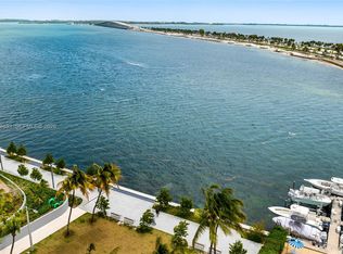 150 SE 25th Rd APT 12B, Miami, FL 33129