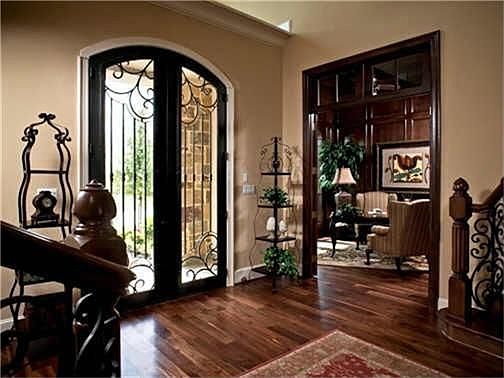 3rd image of 10414 Charter Lake Cir