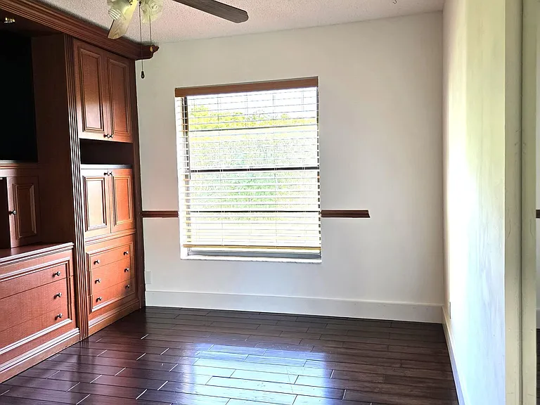 11630 Island Lakes Ln — Photo 20