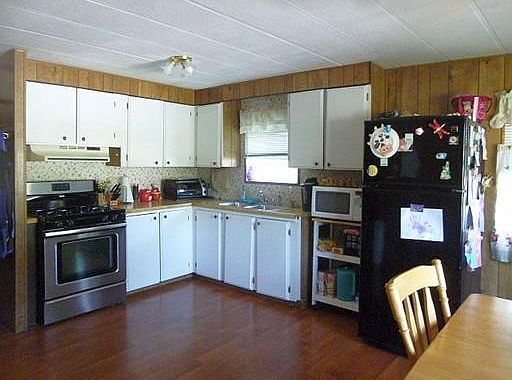3rd image of 62 Old Hillcrest Dr