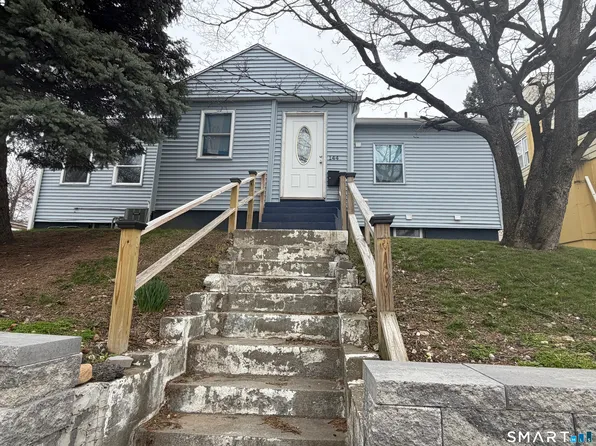 144 Palisade Ave, Bridgeport, CT 06610