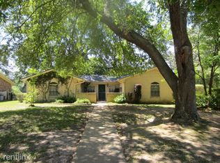 1204 Dennis Dr, Longview, TX 75605