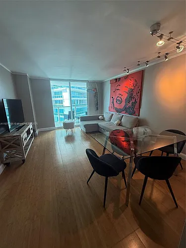 2101 Brickell Ave Photo 1