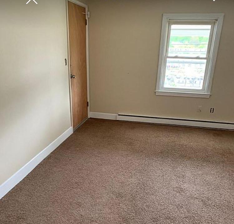 2nd image of 1136 Atwood Ave APT 2