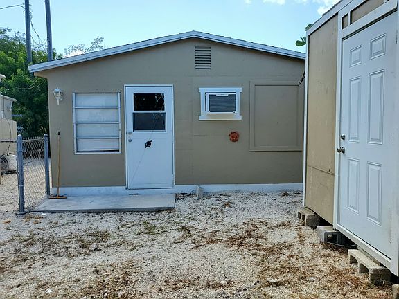 2nd image of 31343 Avenue D