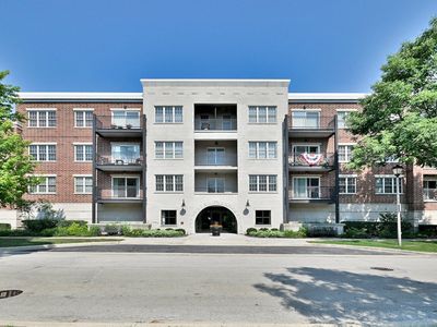 111 N Larch Ave APT 206, Elmhurst, IL, 60126