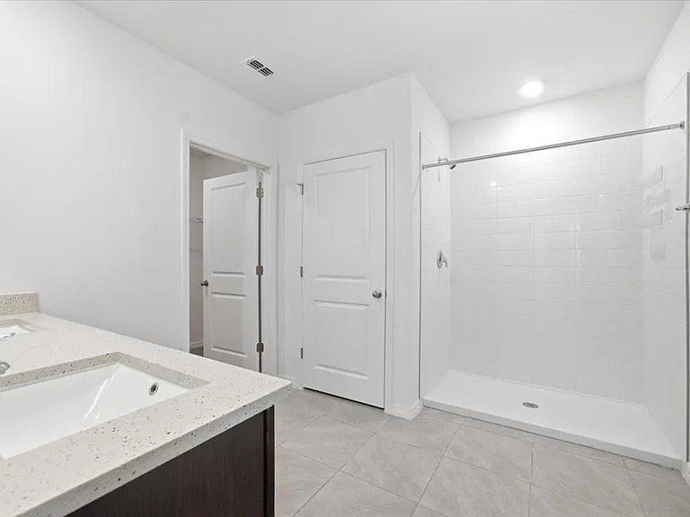 2868 Gardiner Ln — Photo 23