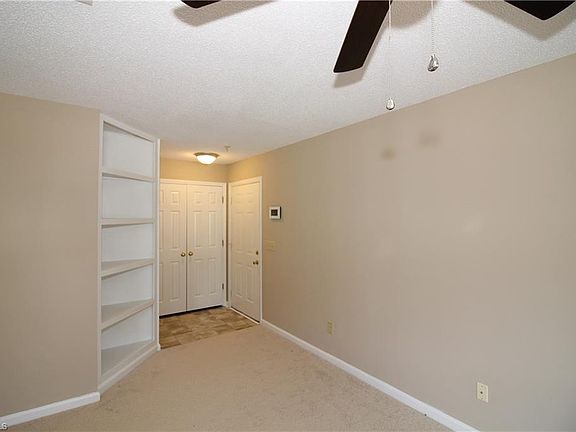 5th image of 5000 Lawndale Dr #1D
