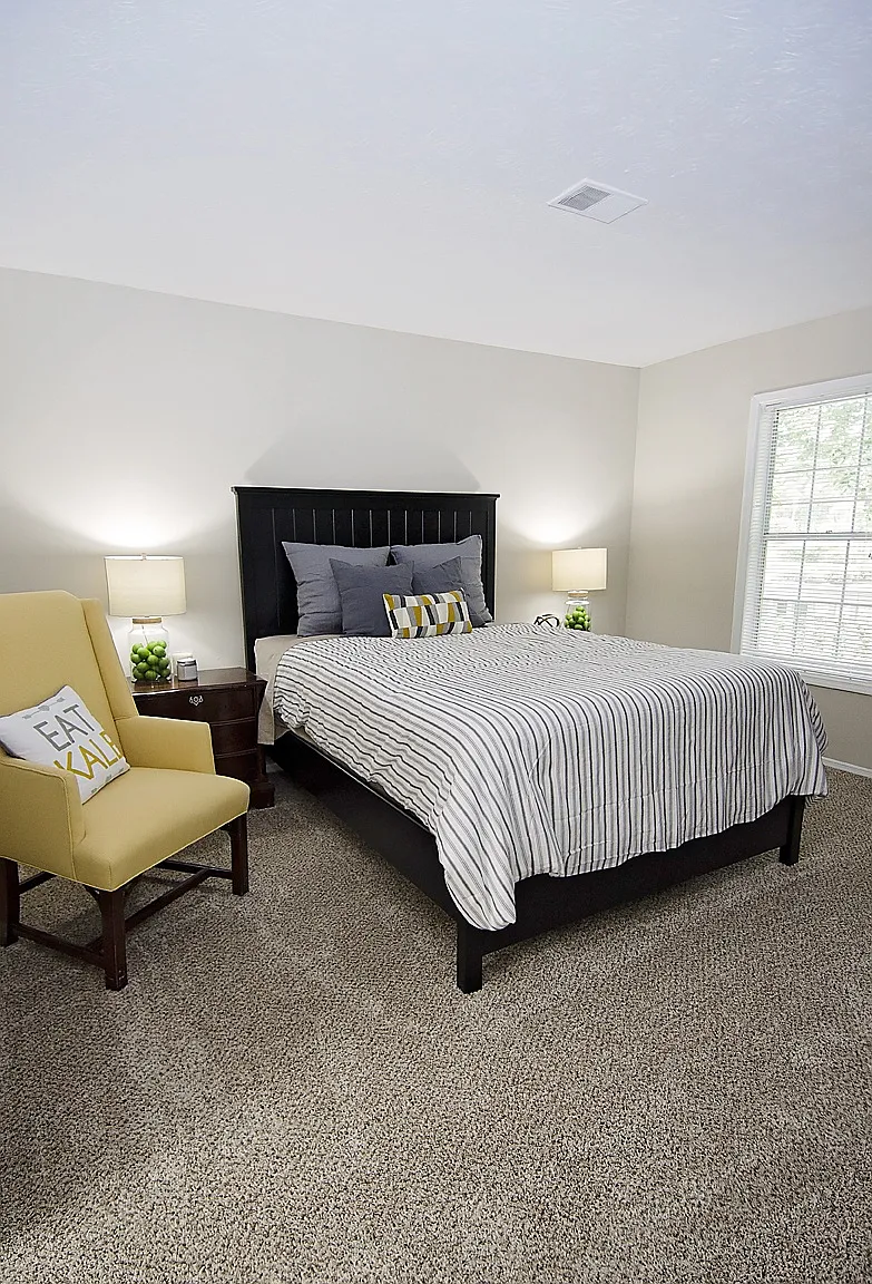 Berkeley Landing Apartments — Photo 2
