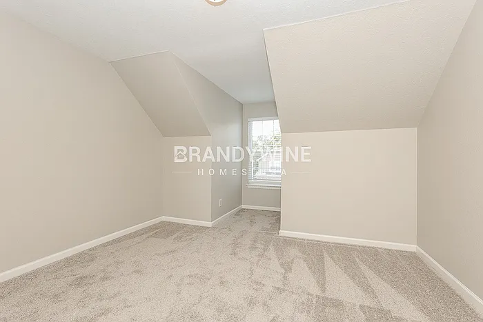 701 Holland Ridge Dr — Photo 15