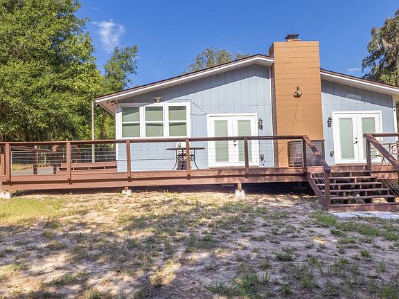 4th image of 8443 Lily Lake Rd