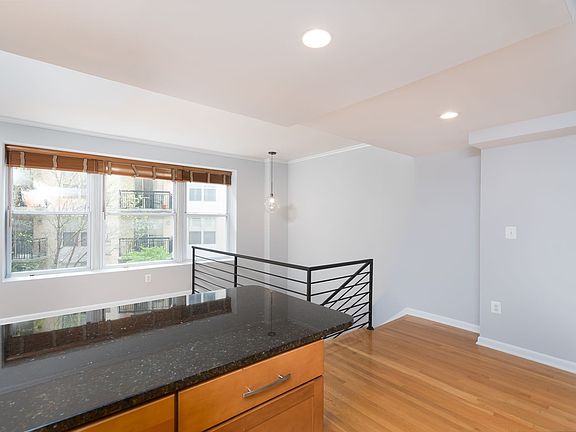 3rd image of 1437 Rhode Island Ave NW APT 107