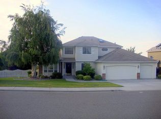 4307 S Irby Loop, Kennewick, WA 99337