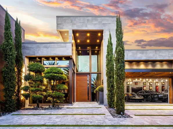 2301 NE 37th Drive, Fort Lauderdale, FL 33308