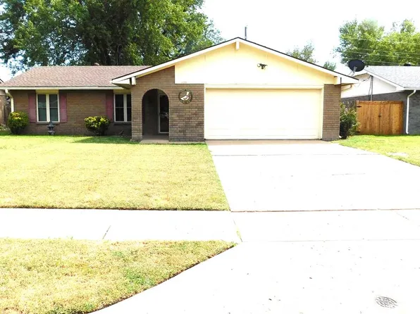 408 Lora Ave, Ponca City, OK 74601