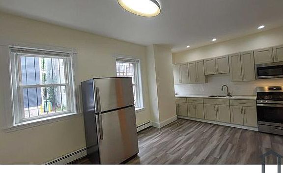 4th image of 6 Wabeno St APT 1