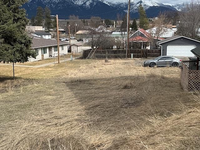 1st image of 10 Dewey Ave