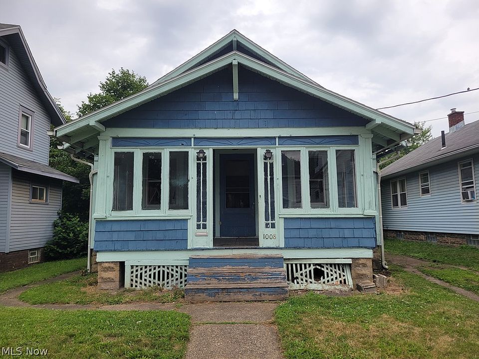 1st image of 1008 Clinton Ave SW