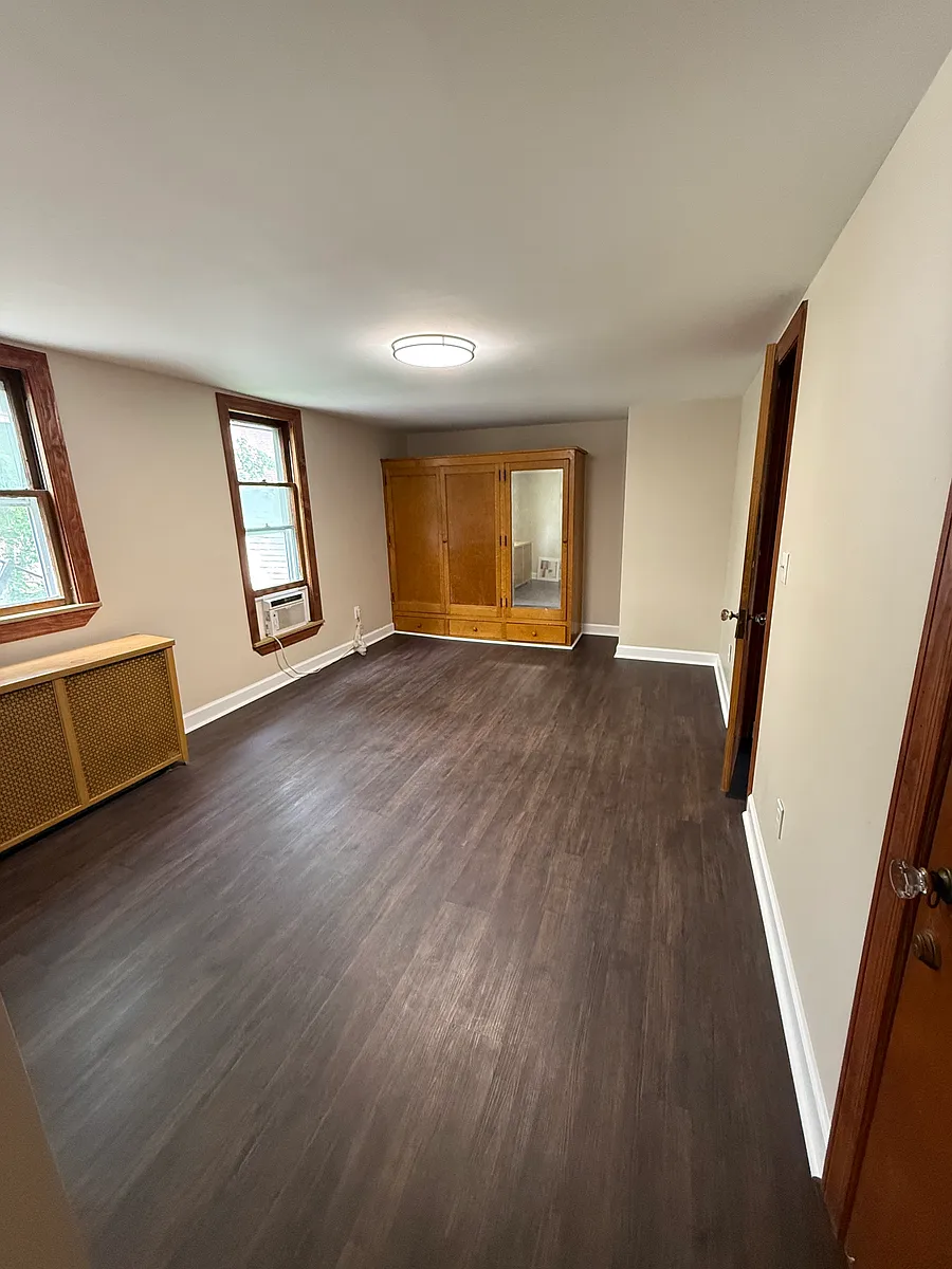 Building Photo - 519 Garfield Ave #517