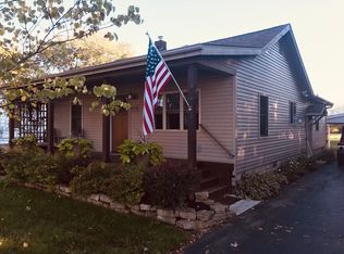 2375 Stewart Rd, Monroe, MI 48162