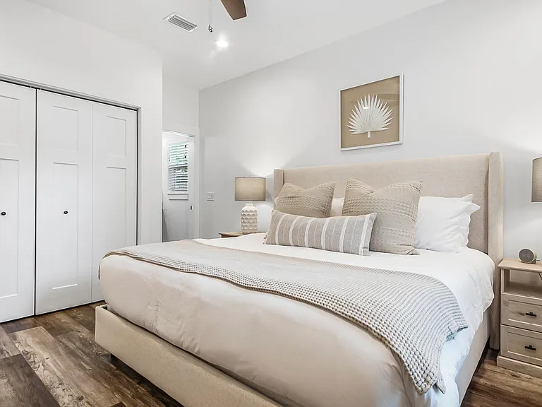 304 Casa Pl — Photo 14