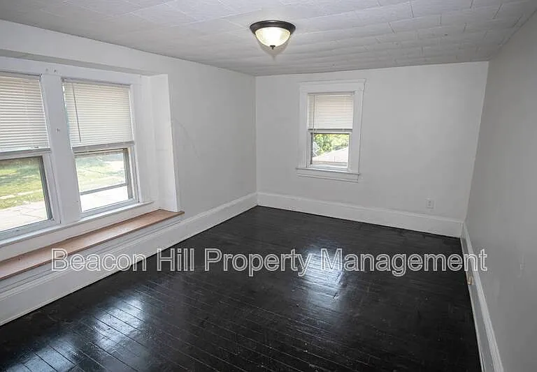 1290 E 188th St — Photo 6