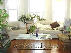 4 bed, 2.0 bath, $5,000 — Photo 3