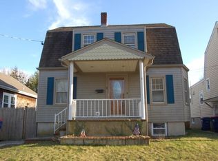 86 Elmwood St, Auburn, MA 01501