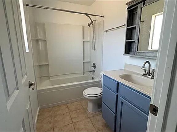 2nd image of 1343 W Lily Pl