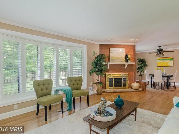 3rd image of 516 Baltimore Annapolis Blvd