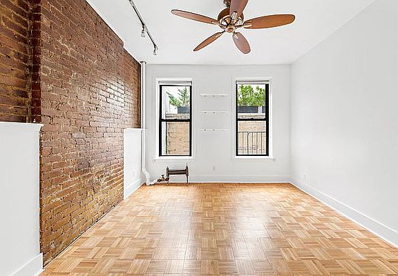 3rd image of 15 Leroy St APT 7