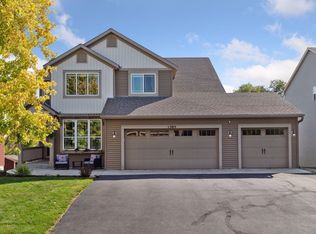 1305 Brenda Rd, Waconia, MN 55387