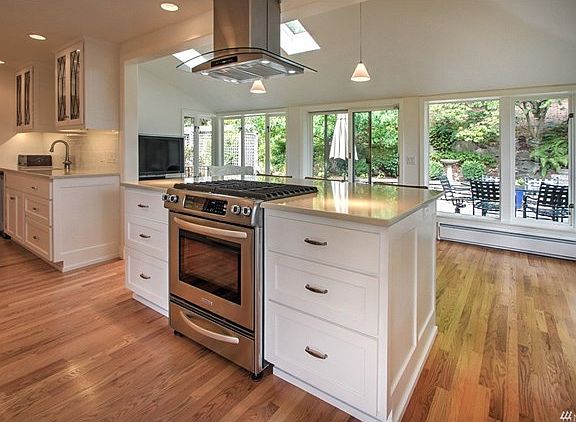 5th image of 17444 47th Ave NE
