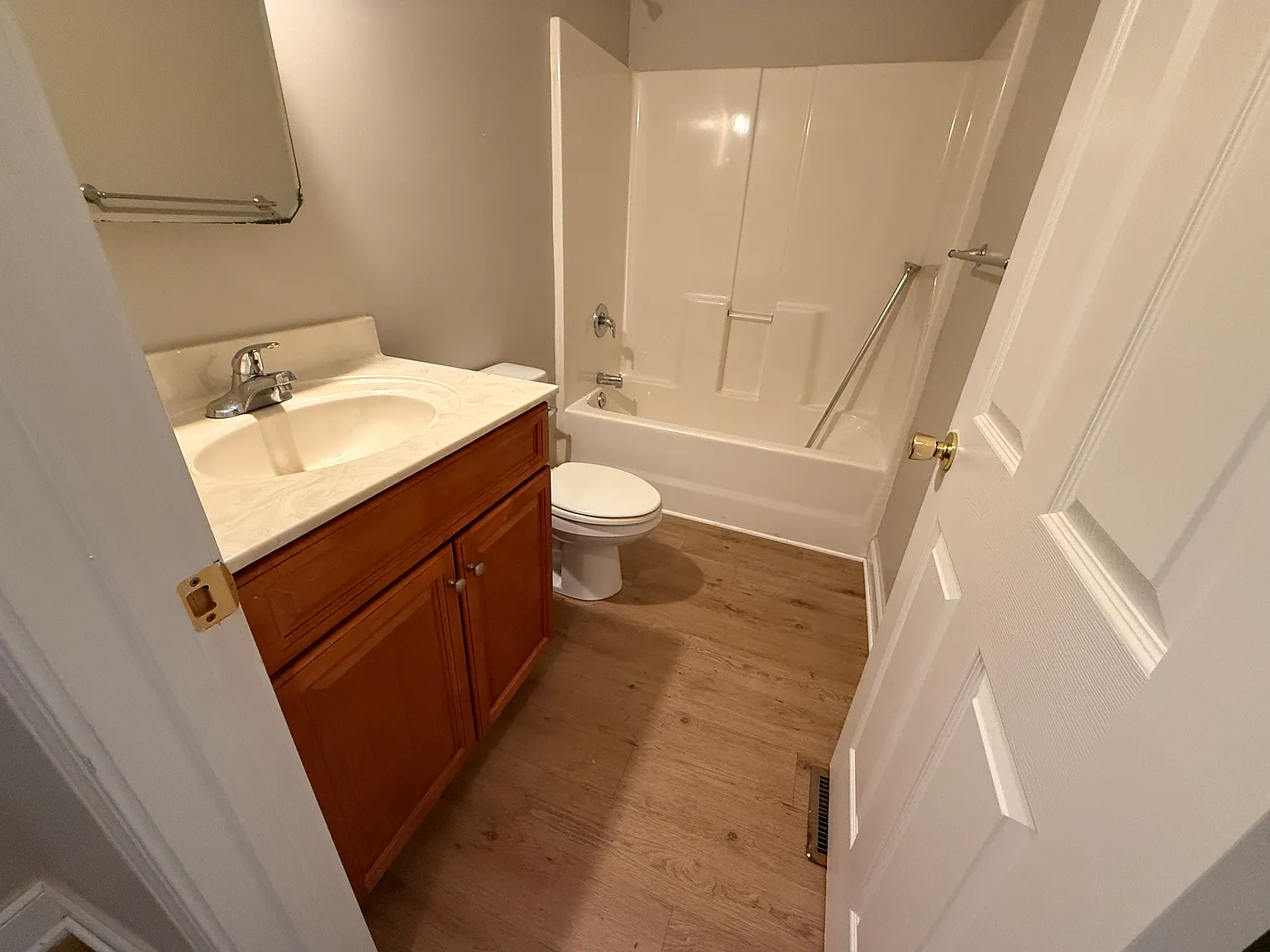 1 bed, $1,450 — Photo 3