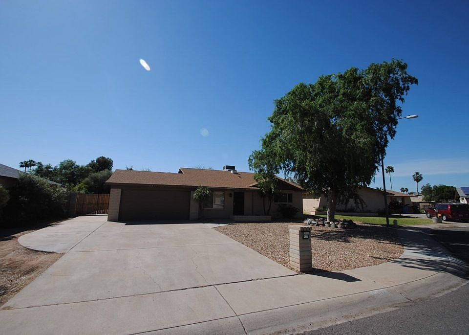 1st image of 11414 N 43rd Dr