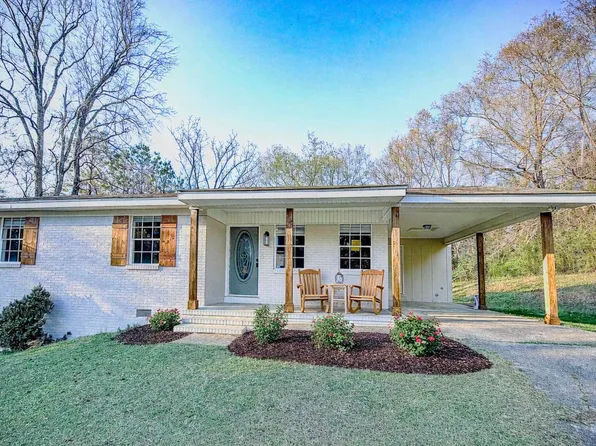 3801 Cogswell Ave, Pell City, AL 35125