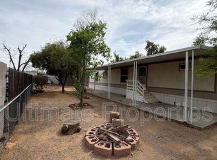 2067 E Charleston Ave, Phoenix, AZ 85022