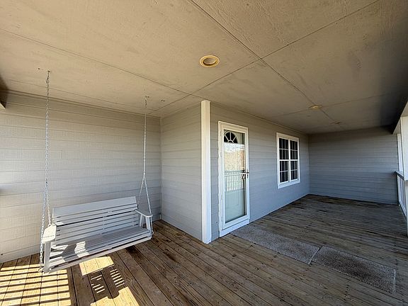 2nd image of 1141 2nd St