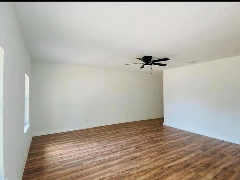 3230 Dragonwick Dr — Photo 6